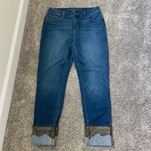 Chico’s jeans size 1 ( size 8)